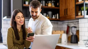 Read more about the article Everything Aspiring Entrepreneurs Managing Their Finances Should Know About Refinance Home Loan Calculator